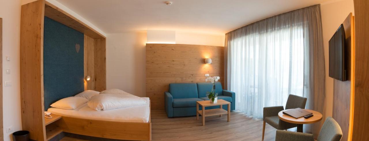 Hotel Garni Herz Tirolo Luaran gambar